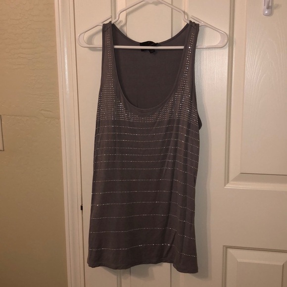 Gray top - Picture 1 of 4